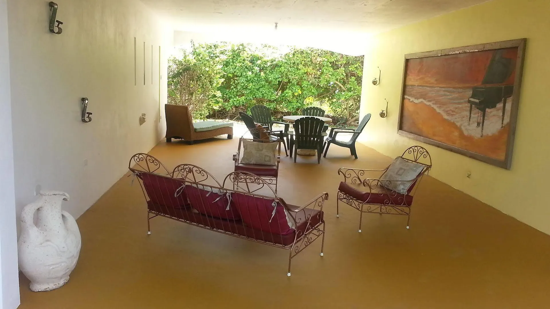 Hotel Coral Lane Beach Apartments Derricks